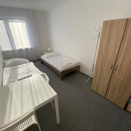 Ubytovna Kubra Hodonín Eksteriør bilde